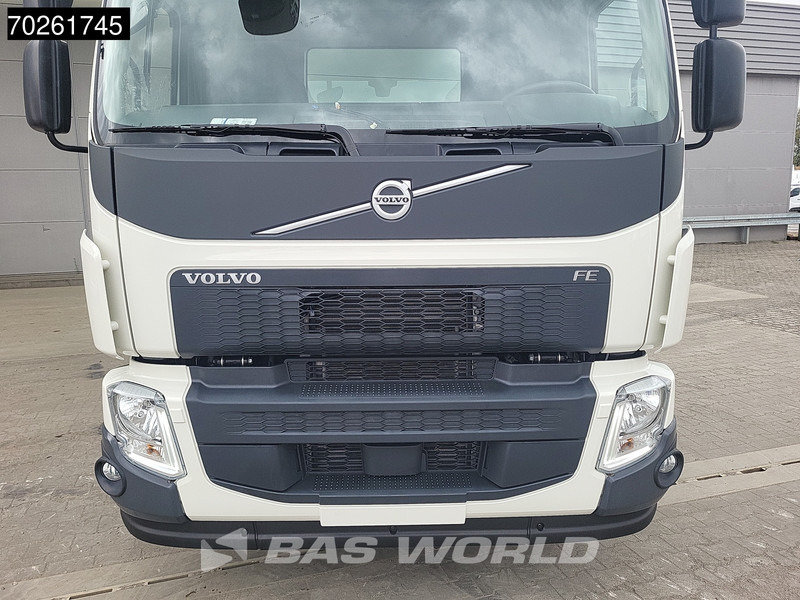 Uusi Kuorma-auto alusta Volvo FE 320 4X2 NEW 18t chassis PTO Preparation Automatic Euro 6: kuva Uusi Kuorma-auto alusta Volvo FE 320 4X2 NEW 18t chassis PTO Preparation Automatic Euro 6