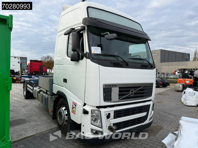 Volvo FH 500 4X2 Defect Engine Globetrotter XL BDF Euro 5 - Konttialus/ Vaihtokuormatilat kuorma-auto: kuva Volvo FH 500 4X2 Defect Engine Globetrotter XL BDF Euro 5 - Konttialus/ Vaihtokuormatilat kuorma-auto Volvo FH 500 4X2 Defect Engine Globetrotter XL BDF Euro 5 - Konttialus/ Vaihtokuormatilat kuorma-auto: kuva Volvo FH 500 4X2 Defect Engine Globetrotter XL BDF Euro 5 - Konttialus/ Vaihtokuormatilat kuorma-auto