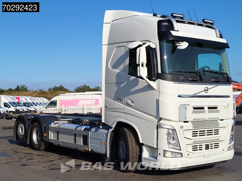 Volvo FH 540 FH 6X2 Retarder Lift-Axle ACC Xenon Euro 6 - Konttialus/ Vaihtokuormatilat kuorma-auto: kuva Volvo FH 540 FH 6X2 Retarder Lift-Axle ACC Xenon Euro 6 - Konttialus/ Vaihtokuormatilat kuorma-auto Volvo FH 540 FH 6X2 Retarder Lift-Axle ACC Xenon Euro 6 - Konttialus/ Vaihtokuormatilat kuorma-auto: kuva Volvo FH 540 FH 6X2 Retarder Lift-Axle ACC Xenon Euro 6 - Konttialus/ Vaihtokuormatilat kuorma-auto