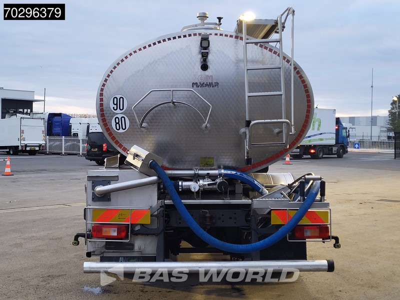 Volvo FM 330 4X2 11.500ltr Silo 2 compartments Stainless steel Automatic Xenon Navi Euro 5 - Säiliöauto: kuva Volvo FM 330 4X2 11.500ltr Silo 2 compartments Stainless steel Automatic Xenon Navi Euro 5 - Säiliöauto Volvo FM 330 4X2 11.500ltr Silo 2 compartments Stainless steel Automatic Xenon Navi Euro 5 - Säiliöauto: kuva Volvo FM 330 4X2 11.500ltr Silo 2 compartments Stainless steel Automatic Xenon Navi Euro 5 - Säiliöauto