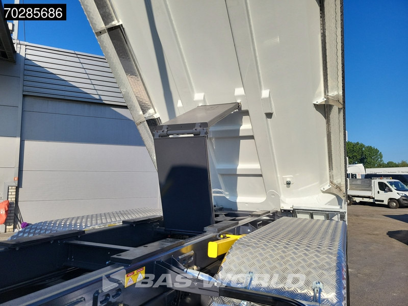 Volvo FMX 500 8X6 NEW! 18m3 KH-Kipper Steelsuspension Big-Axle Automatic Euro 6 - Kippiauto kuorma-auto: kuva Volvo FMX 500 8X6 NEW! 18m3 KH-Kipper Steelsuspension Big-Axle Automatic Euro 6 - Kippiauto kuorma-auto Volvo FMX 500 8X6 NEW! 18m3 KH-Kipper Steelsuspension Big-Axle Automatic Euro 6 - Kippiauto kuorma-auto: kuva Volvo FMX 500 8X6 NEW! 18m3 KH-Kipper Steelsuspension Big-Axle Automatic Euro 6 - Kippiauto kuorma-auto