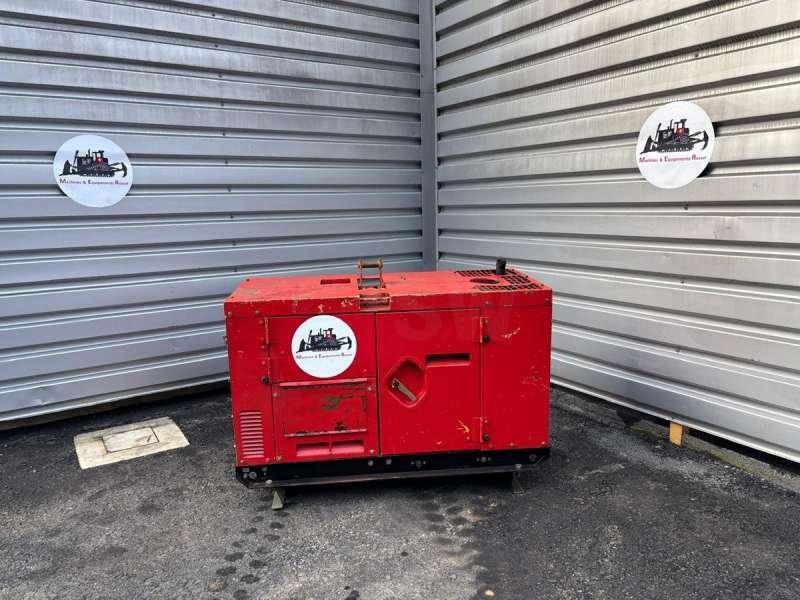 Atlas QAS15KD - Sähkögeneraattori: kuva Atlas QAS15KD - Sähkögeneraattori Atlas QAS15KD - Sähkögeneraattori: kuva Atlas QAS15KD - Sähkögeneraattori