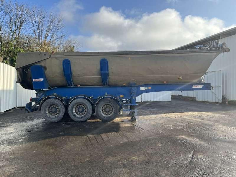 Benalu 3 ESSIEUX - Kippiauto puoliperävaunu: kuva Benalu 3 ESSIEUX - Kippiauto puoliperävaunu Benalu 3 ESSIEUX - Kippiauto puoliperävaunu: kuva Benalu 3 ESSIEUX - Kippiauto puoliperävaunu