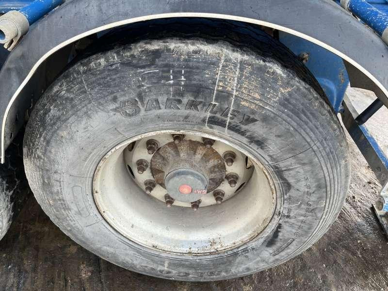 Kippiauto puoliperävaunu Benalu 3 ESSIEUX: kuva Kippiauto puoliperävaunu Benalu 3 ESSIEUX