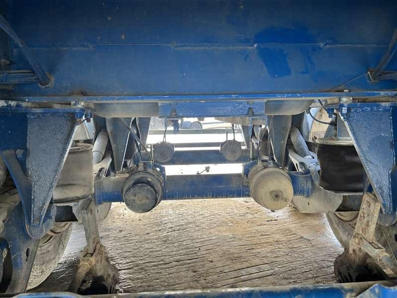 Kippiauto puoliperävaunu Benalu 3 ESSIEUX: kuva Kippiauto puoliperävaunu Benalu 3 ESSIEUX