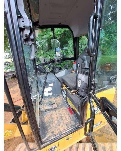 Caterpillar 302 - Minikuormaaja: kuva Caterpillar 302 - Minikuormaaja Caterpillar 302 - Minikuormaaja: kuva Caterpillar 302 - Minikuormaaja