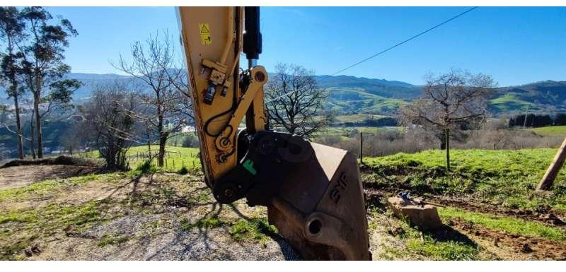 Caterpillar 320E LRR - Telakaivukone: kuva Caterpillar 320E LRR - Telakaivukone Caterpillar 320E LRR - Telakaivukone: kuva Caterpillar 320E LRR - Telakaivukone