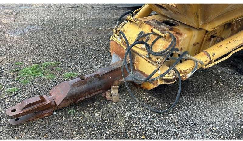 Caterpillar D250B - Kippiauto perävaunu: kuva Caterpillar D250B - Kippiauto perävaunu Caterpillar D250B - Kippiauto perävaunu: kuva Caterpillar D250B - Kippiauto perävaunu