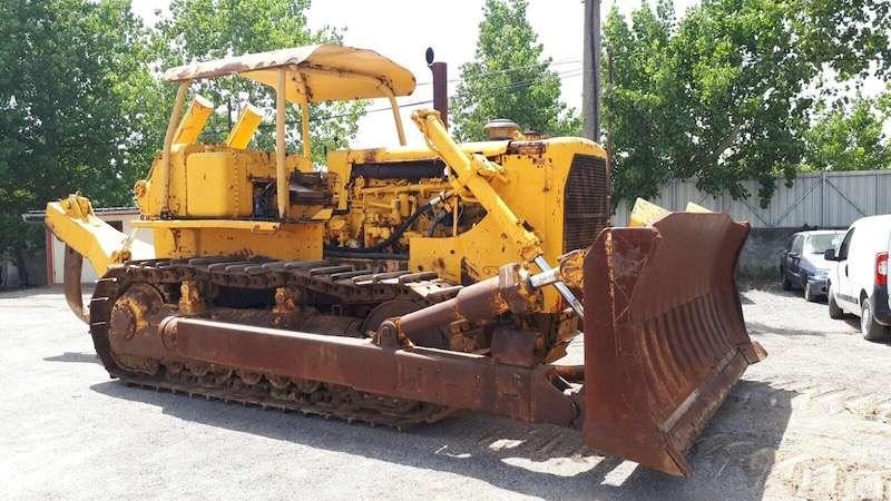 Caterpillar D8K + Porte Engins - Puskutraktori: kuva Caterpillar D8K + Porte Engins - Puskutraktori Caterpillar D8K + Porte Engins - Puskutraktori: kuva Caterpillar D8K + Porte Engins - Puskutraktori