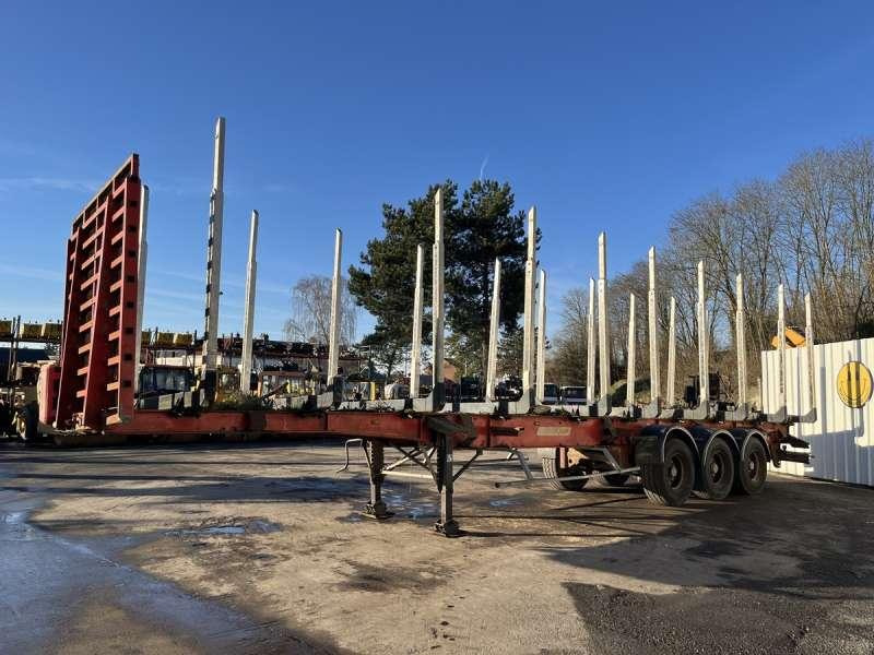 Fruehauf GRUMIERE 3 ESSIEUX - Puu puoliperävaunu: kuva Fruehauf GRUMIERE 3 ESSIEUX - Puu puoliperävaunu Fruehauf GRUMIERE 3 ESSIEUX - Puu puoliperävaunu: kuva Fruehauf GRUMIERE 3 ESSIEUX - Puu puoliperävaunu