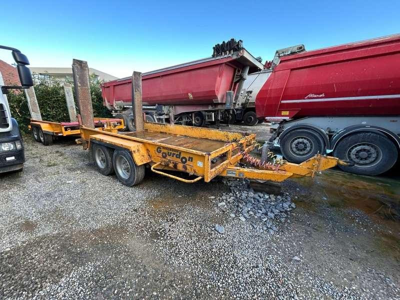 GOURDON 2 ESSIEUX - Peräkärry: kuva GOURDON 2 ESSIEUX - Peräkärry GOURDON 2 ESSIEUX - Peräkärry: kuva GOURDON 2 ESSIEUX - Peräkärry