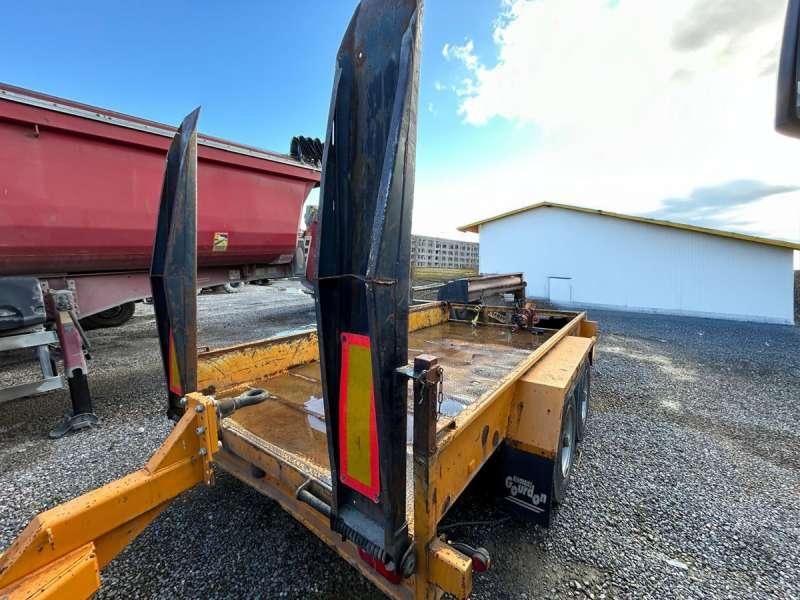 GOURDON 2 ESSIEUX - Peräkärry: kuva GOURDON 2 ESSIEUX - Peräkärry GOURDON 2 ESSIEUX - Peräkärry: kuva GOURDON 2 ESSIEUX - Peräkärry