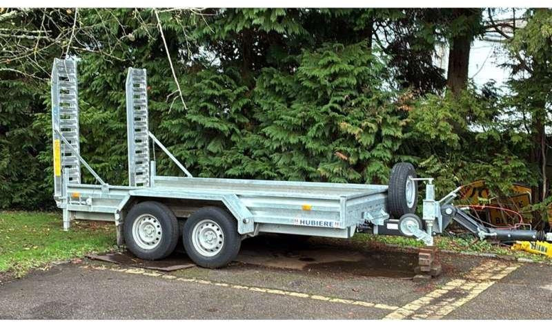 HUBIERE 2 ESSIEUX - Peräkärry: kuva HUBIERE 2 ESSIEUX - Peräkärry HUBIERE 2 ESSIEUX - Peräkärry: kuva HUBIERE 2 ESSIEUX - Peräkärry