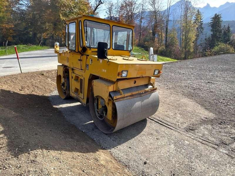 Hamm DV 8.22 - Tiejyrä: kuva Hamm DV 8.22 - Tiejyrä Hamm DV 8.22 - Tiejyrä: kuva Hamm DV 8.22 - Tiejyrä