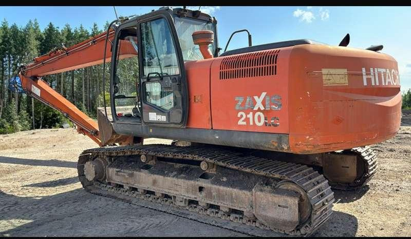 Hitachi ZX210LC-3 - Materiaalinkäsittelykone: kuva Hitachi ZX210LC-3 - Materiaalinkäsittelykone Hitachi ZX210LC-3 - Materiaalinkäsittelykone: kuva Hitachi ZX210LC-3 - Materiaalinkäsittelykone