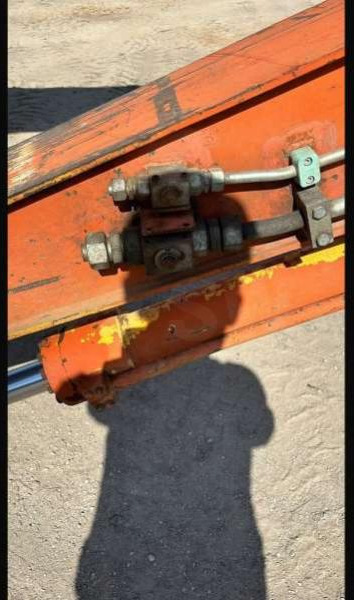 Hitachi ZX210LC-3 - Materiaalinkäsittelykone: kuva Hitachi ZX210LC-3 - Materiaalinkäsittelykone Hitachi ZX210LC-3 - Materiaalinkäsittelykone: kuva Hitachi ZX210LC-3 - Materiaalinkäsittelykone