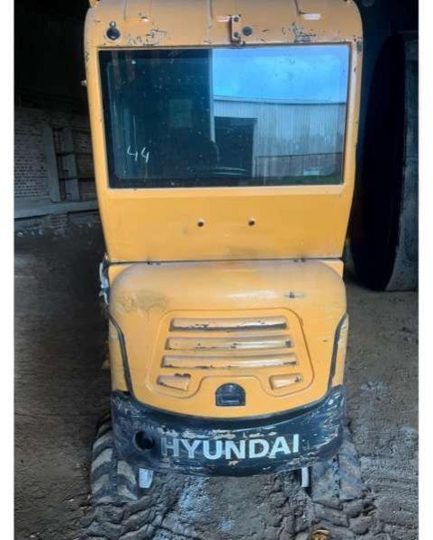 Hyundai ROBEX 18-9 - Minikuormaaja: kuva Hyundai ROBEX 18-9 - Minikuormaaja Hyundai ROBEX 18-9 - Minikuormaaja: kuva Hyundai ROBEX 18-9 - Minikuormaaja