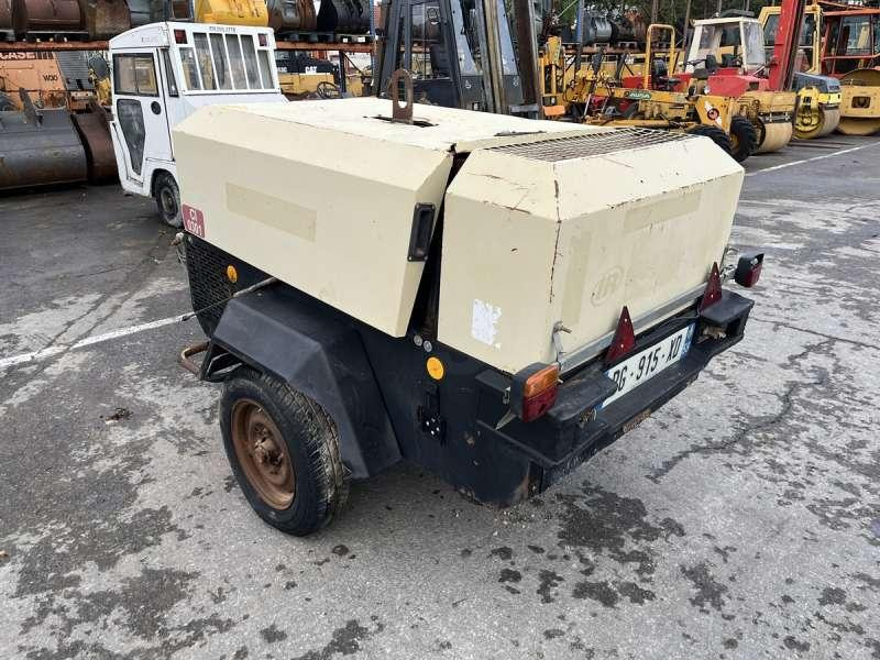 Ingersoll rand R1090 - Ilmakompressori: kuva Ingersoll rand R1090 - Ilmakompressori Ingersoll rand R1090 - Ilmakompressori: kuva Ingersoll rand R1090 - Ilmakompressori