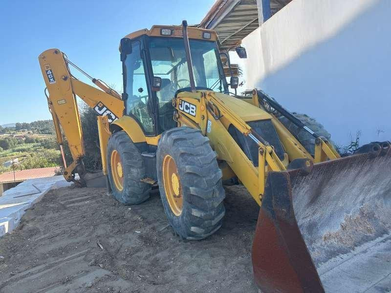 Jcb 4CX - Kaivuri-trukki: kuva Jcb 4CX - Kaivuri-trukki Jcb 4CX - Kaivuri-trukki: kuva Jcb 4CX - Kaivuri-trukki