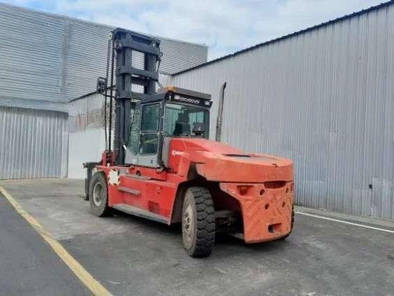 Kalmar DCE 150-12 - Dieseltrukki: kuva Kalmar DCE 150-12 - Dieseltrukki Kalmar DCE 150-12 - Dieseltrukki: kuva Kalmar DCE 150-12 - Dieseltrukki