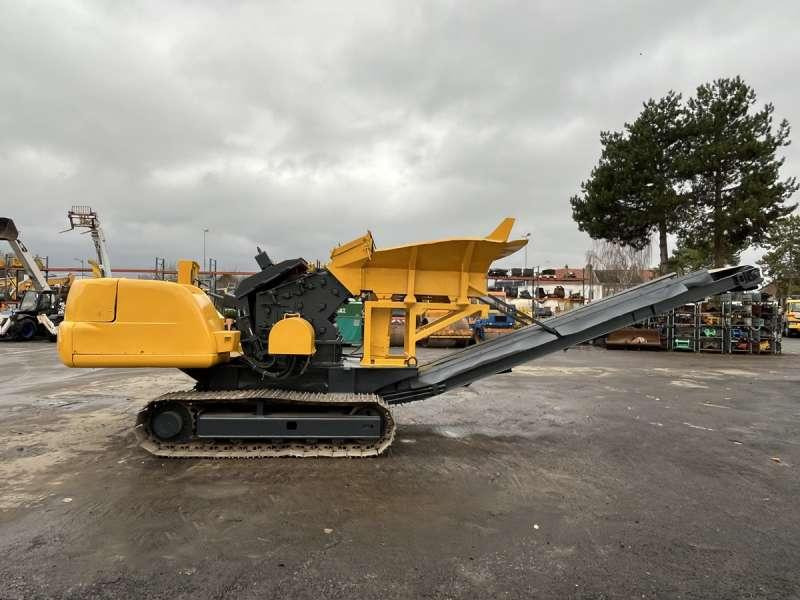 Komatsu A PERCUSSION BR100R - Murskain: kuva Komatsu A PERCUSSION BR100R - Murskain Komatsu A PERCUSSION BR100R - Murskain: kuva Komatsu A PERCUSSION BR100R - Murskain