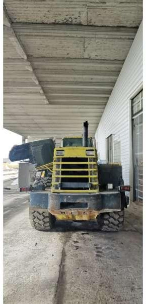 Komatsu WA470-3 - Pyöräkuormaaja: kuva Komatsu WA470-3 - Pyöräkuormaaja Komatsu WA470-3 - Pyöräkuormaaja: kuva Komatsu WA470-3 - Pyöräkuormaaja