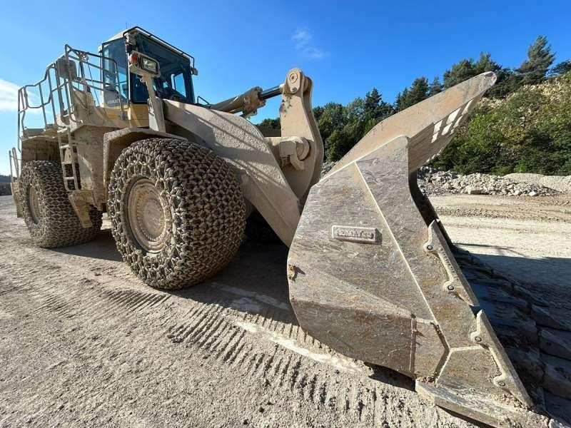 Komatsu WA600-8E0 - Pyöräkuormaaja: kuva Komatsu WA600-8E0 - Pyöräkuormaaja Komatsu WA600-8E0 - Pyöräkuormaaja: kuva Komatsu WA600-8E0 - Pyöräkuormaaja