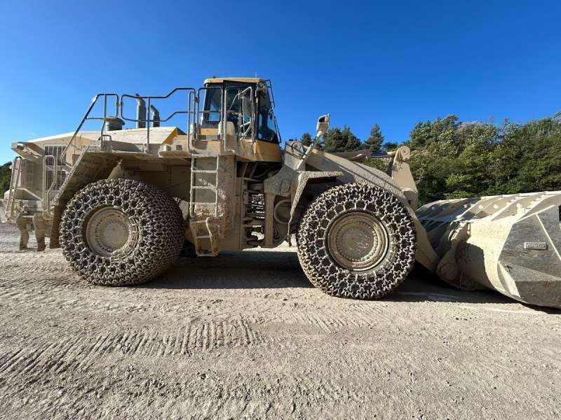 Komatsu WA600-8E0 - Pyöräkuormaaja: kuva Komatsu WA600-8E0 - Pyöräkuormaaja Komatsu WA600-8E0 - Pyöräkuormaaja: kuva Komatsu WA600-8E0 - Pyöräkuormaaja