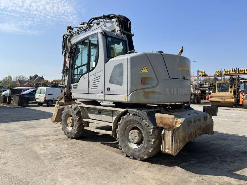 Liebherr A914 COMPACT - Pyöräalustainen kaivinkone: kuva Liebherr A914 COMPACT - Pyöräalustainen kaivinkone Liebherr A914 COMPACT - Pyöräalustainen kaivinkone: kuva Liebherr A914 COMPACT - Pyöräalustainen kaivinkone