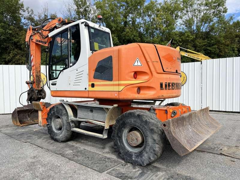 Liebherr A918 COMPACT - Pyöräalustainen kaivinkone: kuva Liebherr A918 COMPACT - Pyöräalustainen kaivinkone Liebherr A918 COMPACT - Pyöräalustainen kaivinkone: kuva Liebherr A918 COMPACT - Pyöräalustainen kaivinkone