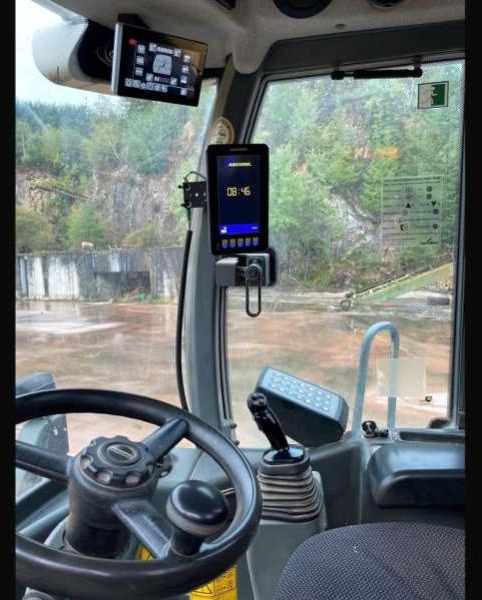 Liebherr L566 - Pyöräkuormaaja: kuva Liebherr L566 - Pyöräkuormaaja Liebherr L566 - Pyöräkuormaaja: kuva Liebherr L566 - Pyöräkuormaaja