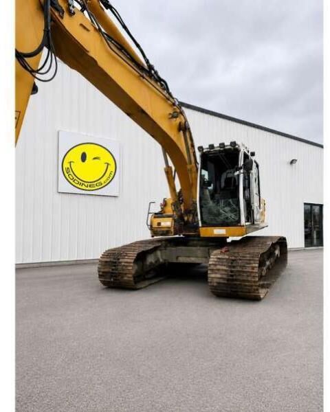 Liebherr R916 - Telakaivukone: kuva Liebherr R916 - Telakaivukone Liebherr R916 - Telakaivukone: kuva Liebherr R916 - Telakaivukone