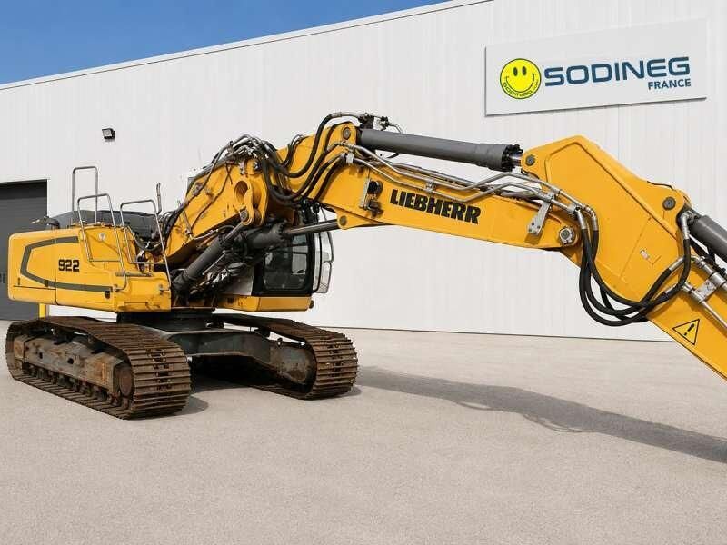 Liebherr R922 - Telakaivukone: kuva Liebherr R922 - Telakaivukone Liebherr R922 - Telakaivukone: kuva Liebherr R922 - Telakaivukone