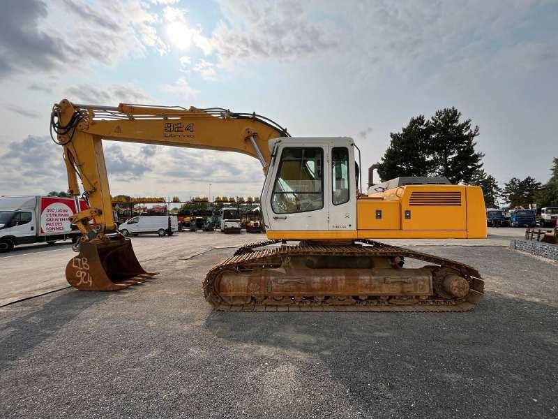 Liebherr R924HDSL LITRONIC - Telakaivukone: kuva Liebherr R924HDSL LITRONIC - Telakaivukone Liebherr R924HDSL LITRONIC - Telakaivukone: kuva Liebherr R924HDSL LITRONIC - Telakaivukone