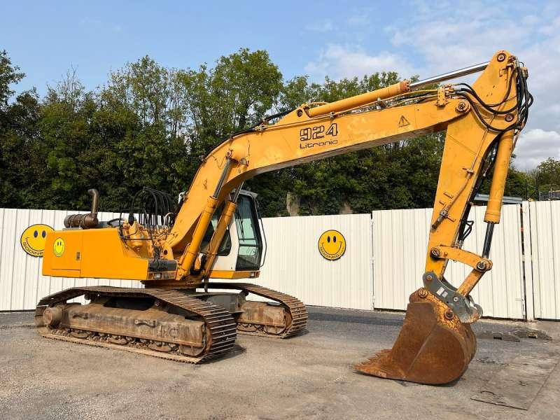 Liebherr R924HDSL LITRONIC - Telakaivukone: kuva Liebherr R924HDSL LITRONIC - Telakaivukone Liebherr R924HDSL LITRONIC - Telakaivukone: kuva Liebherr R924HDSL LITRONIC - Telakaivukone