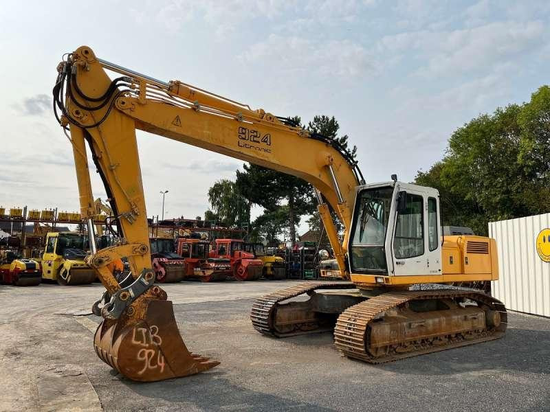 Liebherr R924HDSL LITRONIC - Telakaivukone: kuva Liebherr R924HDSL LITRONIC - Telakaivukone Liebherr R924HDSL LITRONIC - Telakaivukone: kuva Liebherr R924HDSL LITRONIC - Telakaivukone
