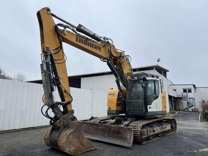 Liebherr R926 COMPACT - Telakaivukone: kuva Liebherr R926 COMPACT - Telakaivukone Liebherr R926 COMPACT - Telakaivukone: kuva Liebherr R926 COMPACT - Telakaivukone