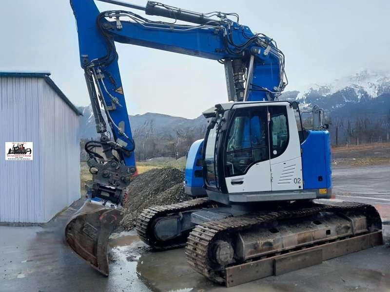 Liebherr R926K LC - Telakaivukone: kuva Liebherr R926K LC - Telakaivukone Liebherr R926K LC - Telakaivukone: kuva Liebherr R926K LC - Telakaivukone