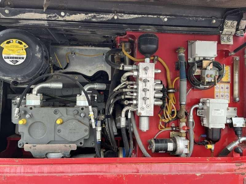 Telakaivukone Liebherr R926LC: kuva Telakaivukone Liebherr R926LC