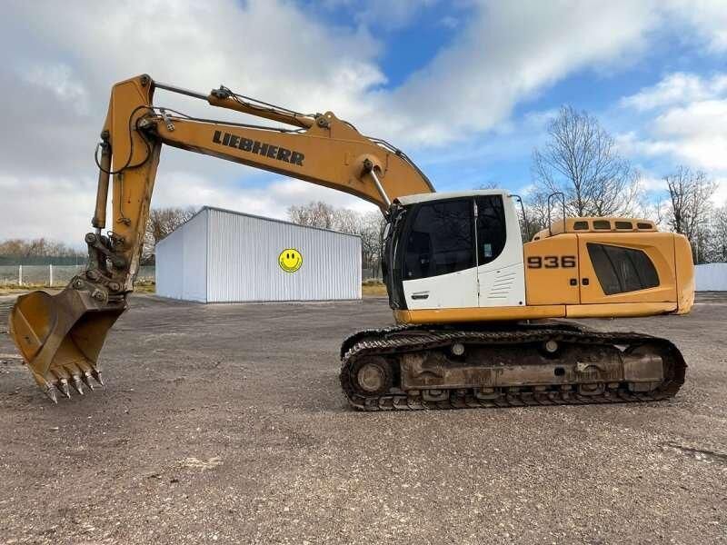 Liebherr R936 LC - Telakaivukone: kuva Liebherr R936 LC - Telakaivukone Liebherr R936 LC - Telakaivukone: kuva Liebherr R936 LC - Telakaivukone