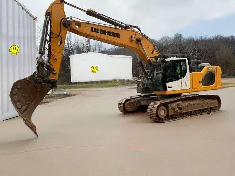Liebherr R945 S-HD - Telakaivukone: kuva Liebherr R945 S-HD - Telakaivukone Liebherr R945 S-HD - Telakaivukone: kuva Liebherr R945 S-HD - Telakaivukone