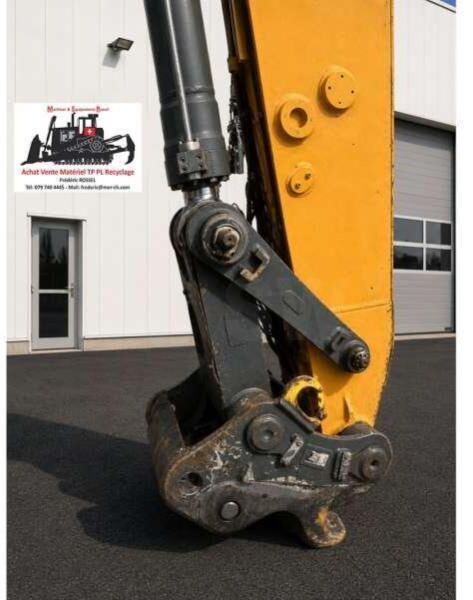 Liebherr R960 SHD - Telakaivukone: kuva Liebherr R960 SHD - Telakaivukone Liebherr R960 SHD - Telakaivukone: kuva Liebherr R960 SHD - Telakaivukone