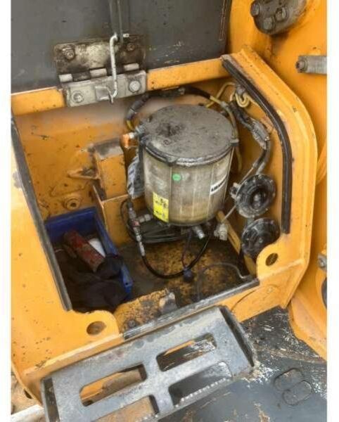 Liebherr R960 SHD - Telakaivukone: kuva Liebherr R960 SHD - Telakaivukone Liebherr R960 SHD - Telakaivukone: kuva Liebherr R960 SHD - Telakaivukone