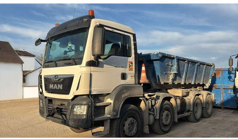 MAN TGS 35.460 8X4 - Koukkulava kuorma-auto: kuva MAN TGS 35.460 8X4 - Koukkulava kuorma-auto MAN TGS 35.460 8X4 - Koukkulava kuorma-auto: kuva MAN TGS 35.460 8X4 - Koukkulava kuorma-auto