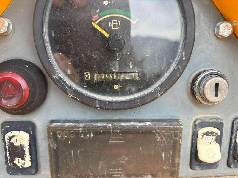 ROBERT AEBI RACO 2000 HRK - Pikku dumpperi: kuva ROBERT AEBI RACO 2000 HRK - Pikku dumpperi ROBERT AEBI RACO 2000 HRK - Pikku dumpperi: kuva ROBERT AEBI RACO 2000 HRK - Pikku dumpperi