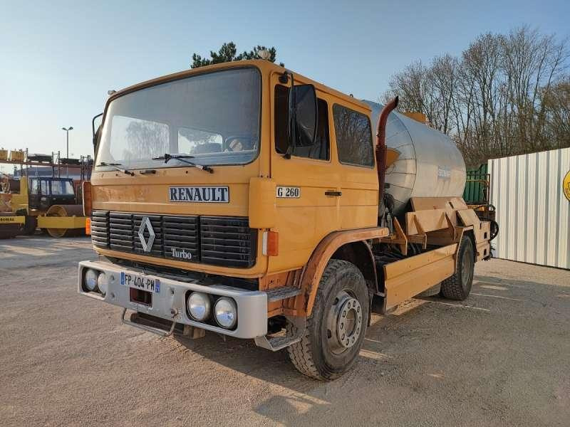 Renault G260 - Bitumin levittäjä: kuva Renault G260 - Bitumin levittäjä Renault G260 - Bitumin levittäjä: kuva Renault G260 - Bitumin levittäjä