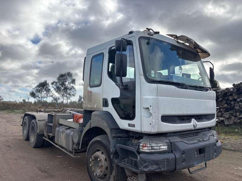 Renault KERAX 420DCI 6X4 - Koukkulava kuorma-auto: kuva Renault KERAX 420DCI 6X4 - Koukkulava kuorma-auto Renault KERAX 420DCI 6X4 - Koukkulava kuorma-auto: kuva Renault KERAX 420DCI 6X4 - Koukkulava kuorma-auto