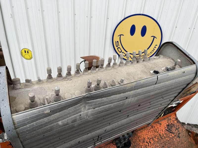 Leasing Renault PREMIUM 370-26 Renault PREMIUM 370-26: kuva Leasing Renault PREMIUM 370-26 Renault PREMIUM 370-26