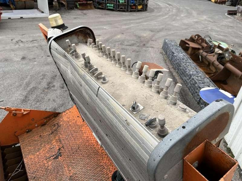 Leasing Renault PREMIUM 370-26 Renault PREMIUM 370-26: kuva Leasing Renault PREMIUM 370-26 Renault PREMIUM 370-26