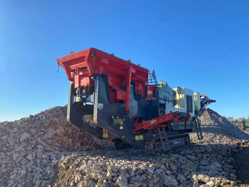Sandvik QJ241 - Murskain: kuva Sandvik QJ241 - Murskain Sandvik QJ241 - Murskain: kuva Sandvik QJ241 - Murskain